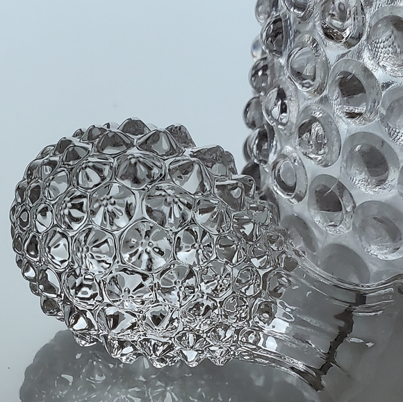 Vntg Luscious Hobnail 8 1/2" Decanter by Duncan and Miller - Picture 8 of 14